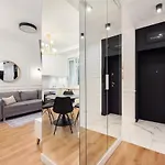 Lewartowskiego Luxury Lovely By Bookinghost Warsaw