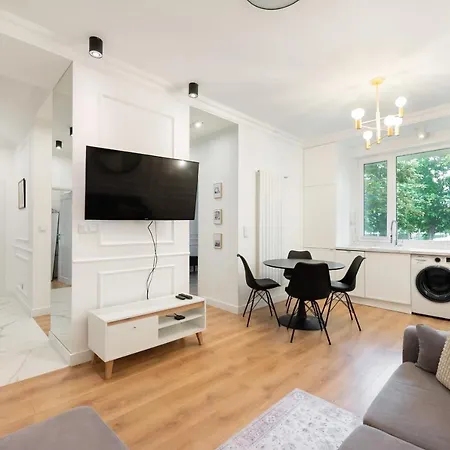 Lewartowskiego Luxury Lovely Apartmán