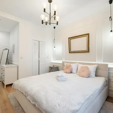 Lewartowskiego Luxury Lovely By Bookinghost Apartment *